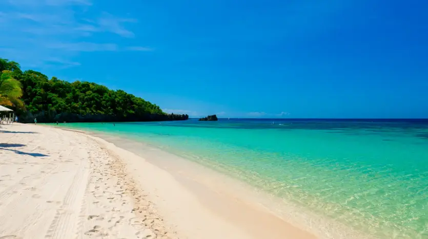 Roatan Beach real estate