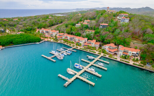 How to Find Real Estate in Roatan