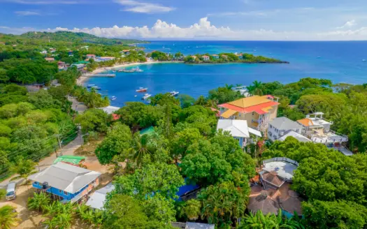 Roatan home for sale