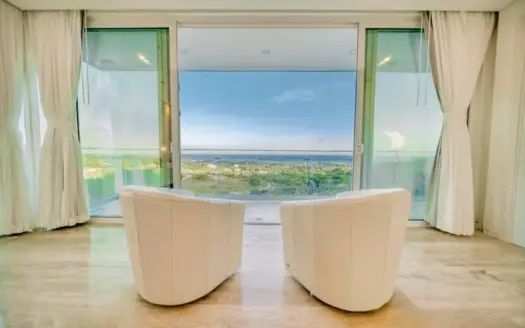 Roatan Sotheby's properties for sale