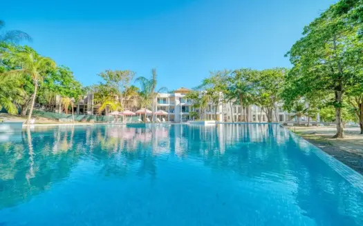 Watercolors Roatan Beachfront D4 – West bay