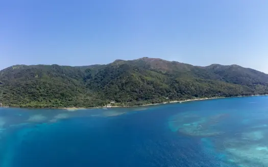 482 Acres of Paradise in Guanaja Island