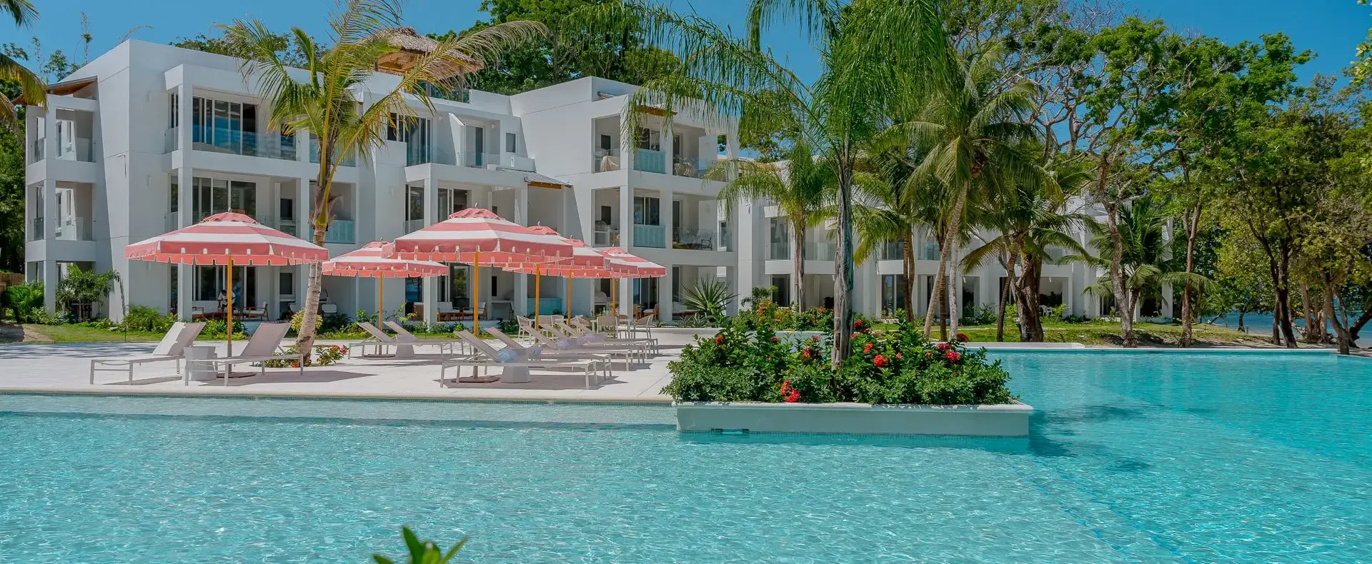 Pool and residences at Watercolors Roatan, West Bay