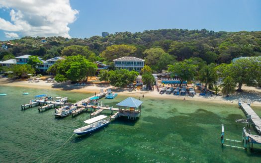 Blue Roatan Residence Condo B1 in Between West End and West Bay