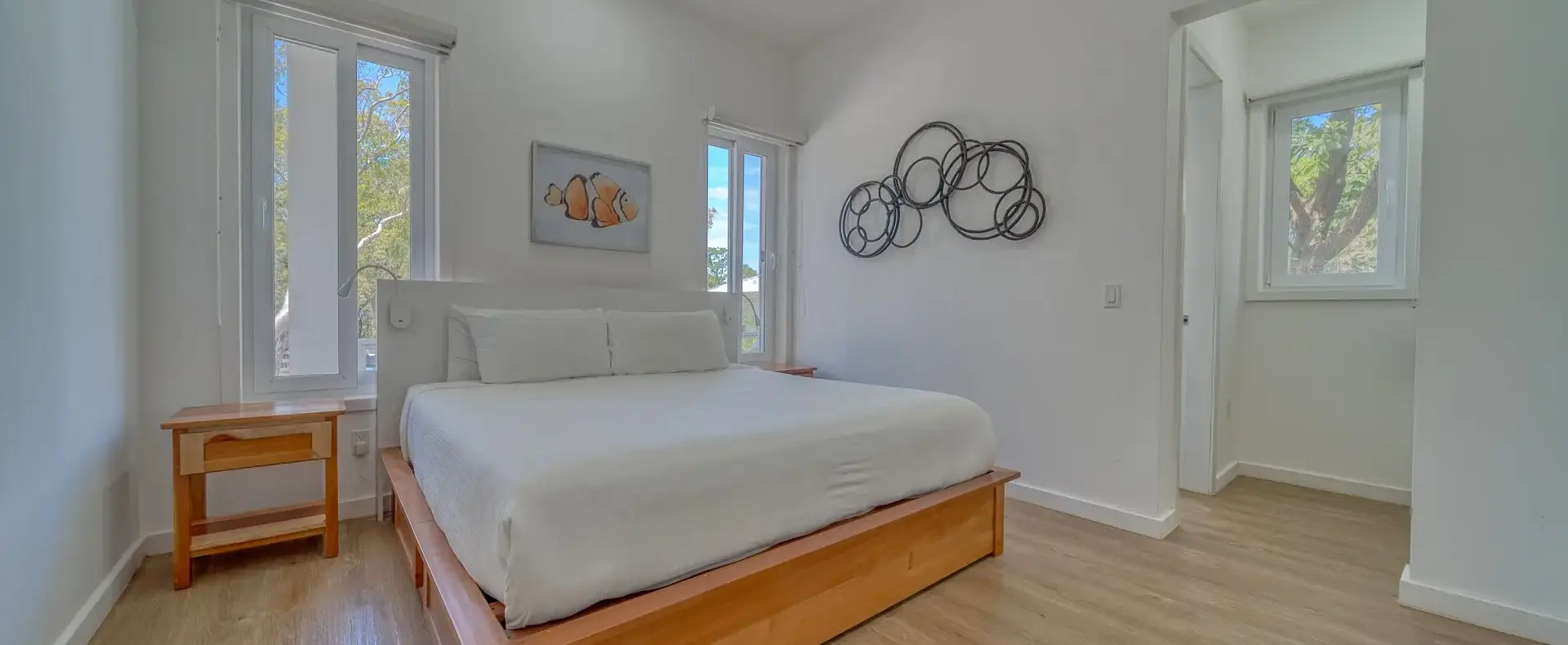 Bedroom, Blue Roatan Residence condo B1